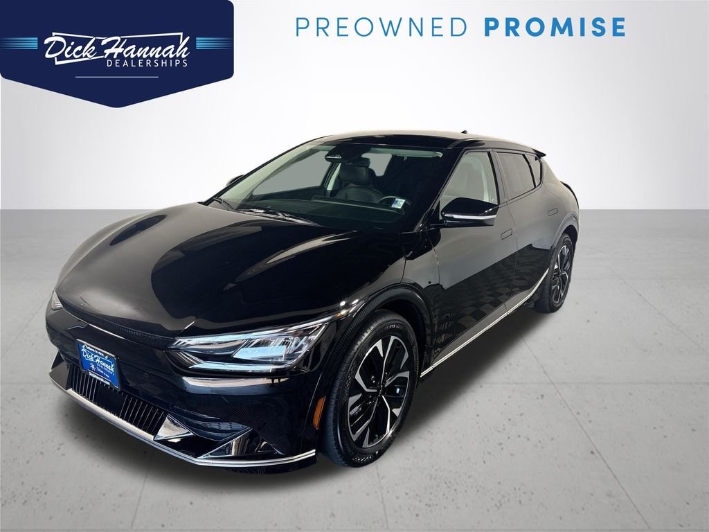 Used 2024 Aurora Black Kia Wind image 1