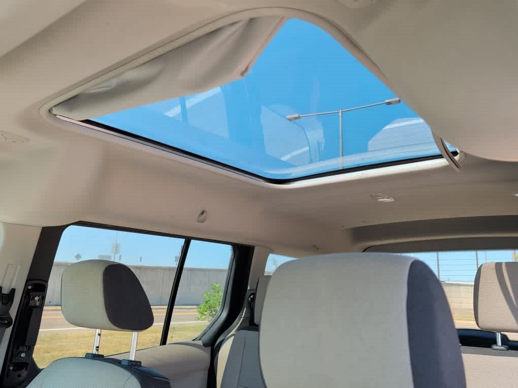Used 2015 Magnetic Metallic Ford XLT image 6