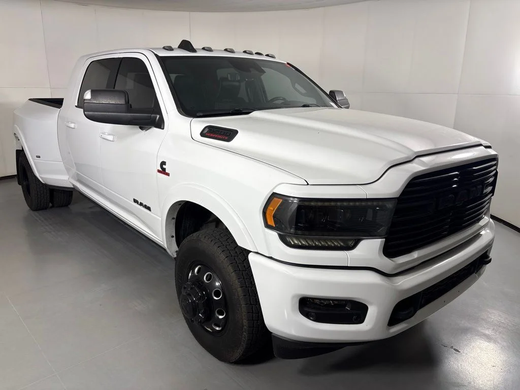 Used 2021 Bright White Clearcoat Ram Laramie image 2
