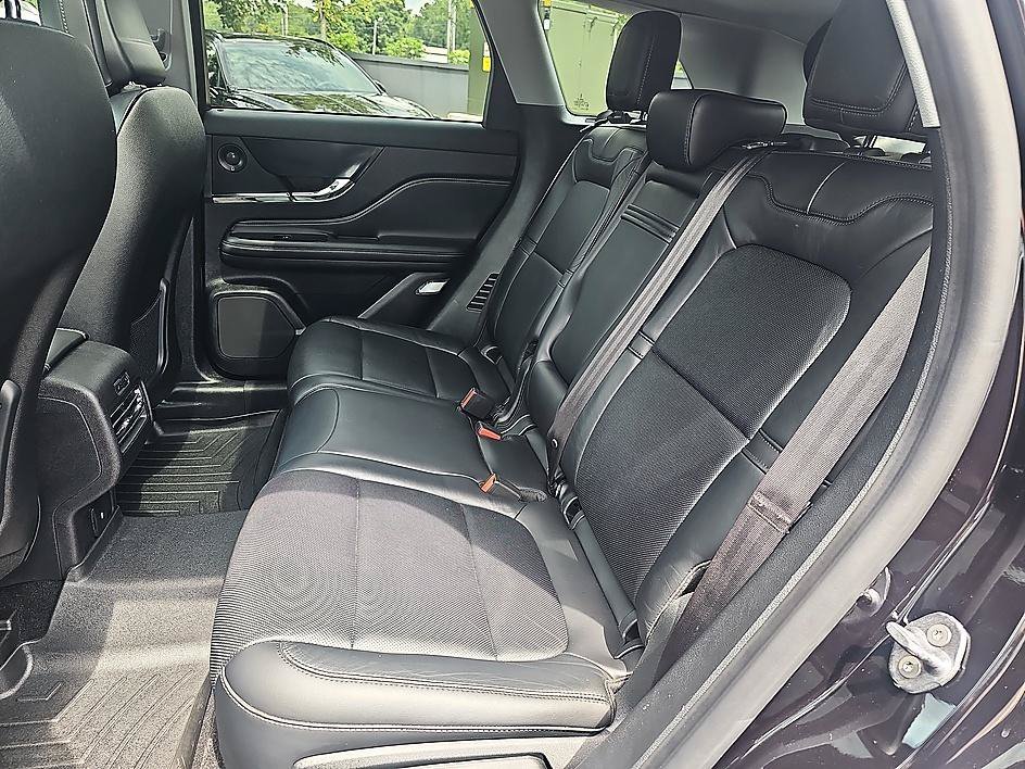 Used 2020 Black Lincoln Reserve image 30