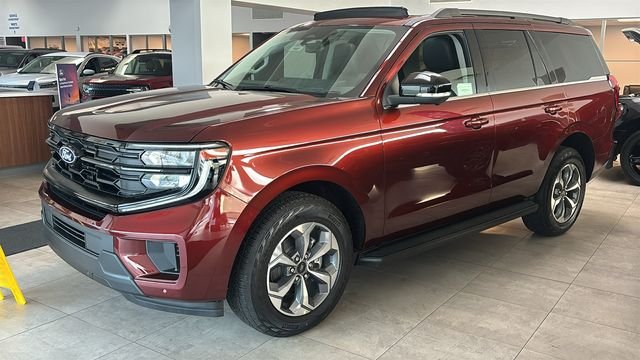 New 2027 Bronze Fire Metallic Tinted Clearcoat Ford Active image 2