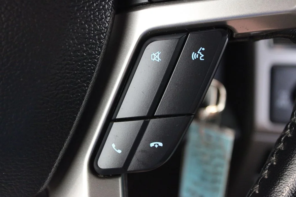 Used 2022 Silver Metallic Ford Lariat image 26