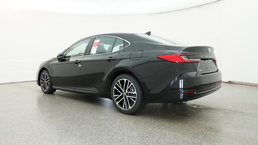 New 2026 Midnight Black Metallic Toyota XLE image 18