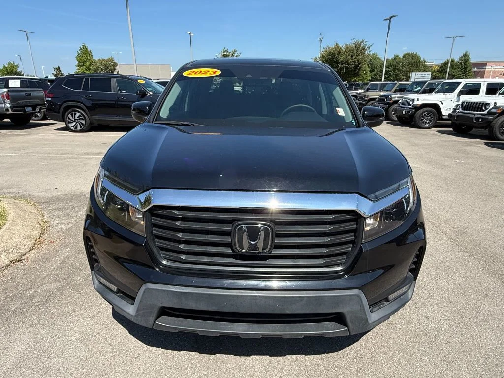 Used 2023 Modern Steel Metallic Honda RTL image 9