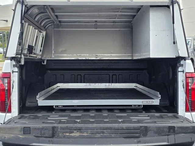 Used 2024 Oxford White Ford XL image 24