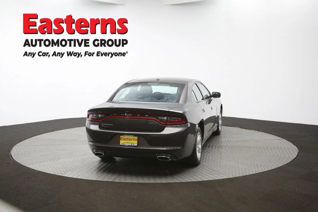 Used 2022 Gray Dodge SXT image 33