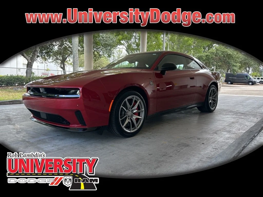 2025 Dodge Charger Daytona Scat Pack's photo