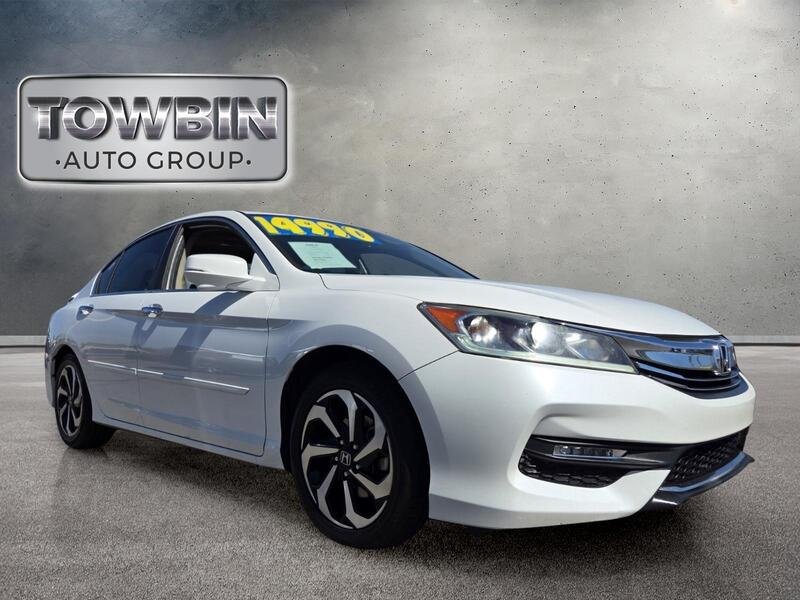 Used 2017 White Orchid Pearl Honda EX-L CVT image 2