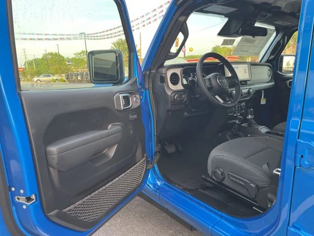 New 2026 Hydro Blue Pearlcoat Jeep Sport S image 4