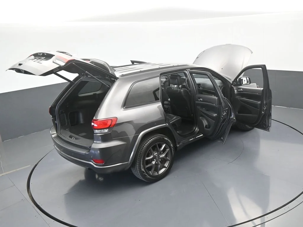 Used 2021 Granite Crystal Metallic Clearcoat Jeep Limited image 67