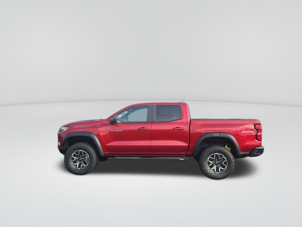 2025 Chevrolet Colorado ZR2 photo 2