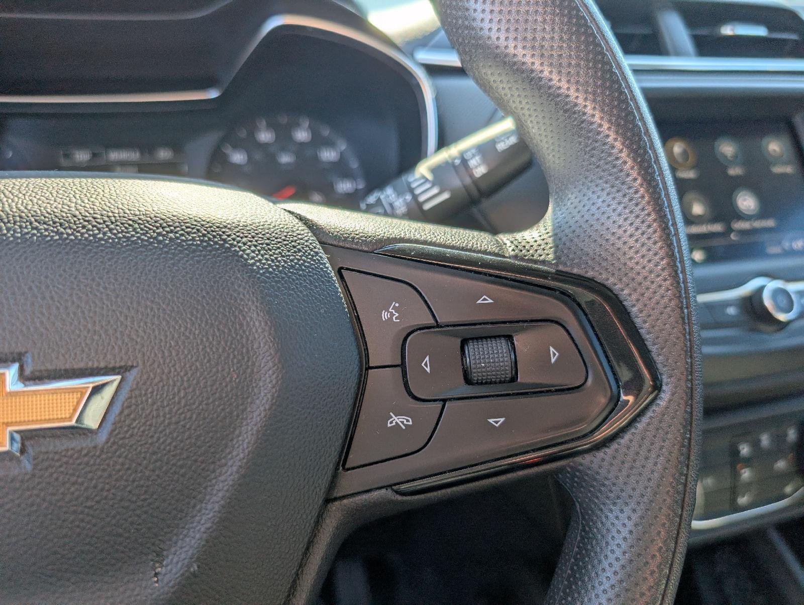 Used 2022 Satin Steel Metallic Chevrolet LT image 17