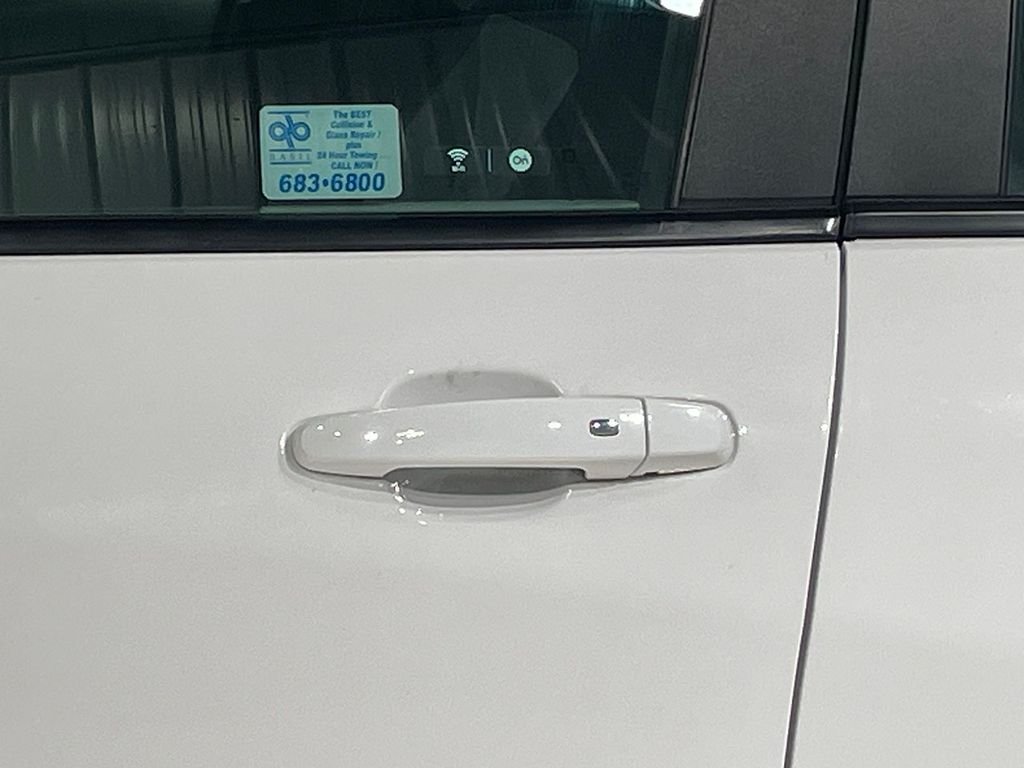 Used 2023 White Chevrolet LS image 17