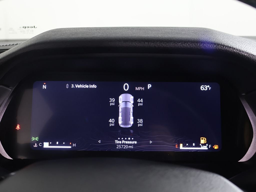 Used 2024 Gray Jeep Altitude X image 40