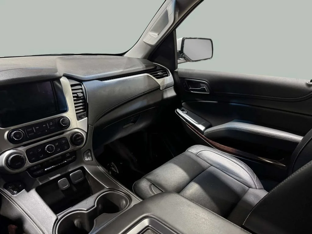 Used 2019 QUICKSILVER METALLIC GMC SLT image 11