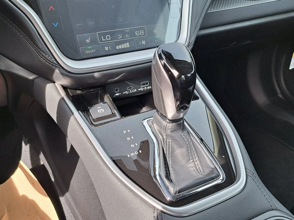 2025 Subaru Legacy Premium - Photo 11