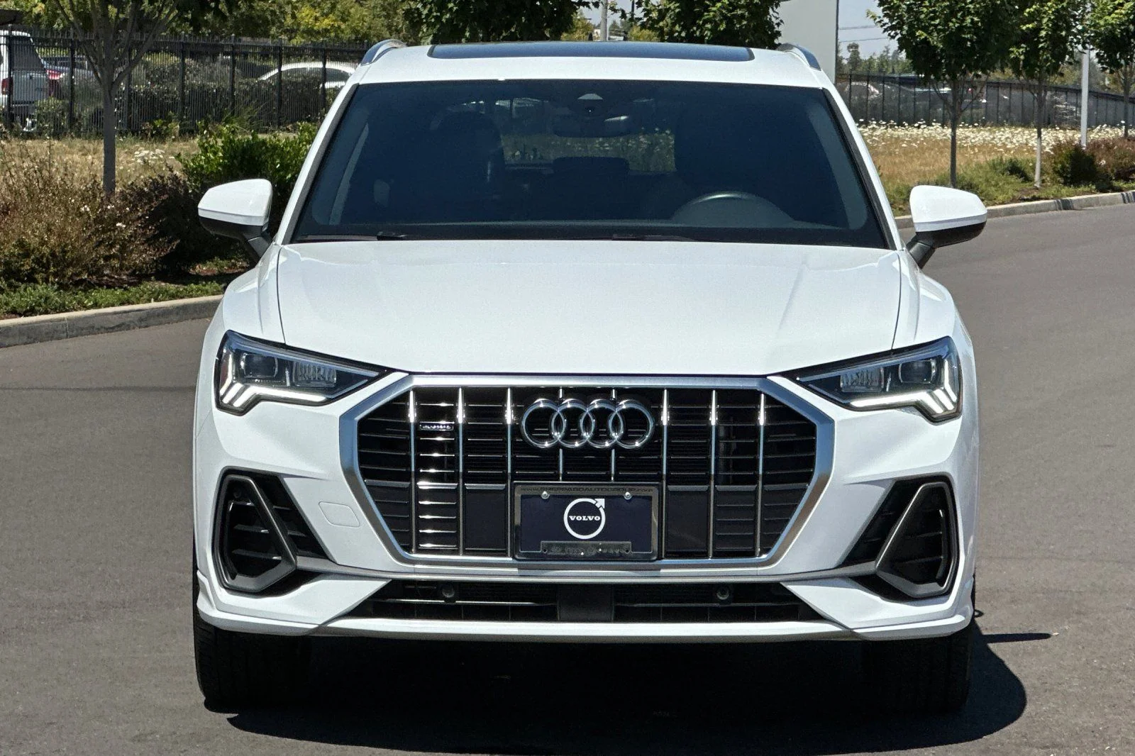 Used 2025  Audi Premium image 8
