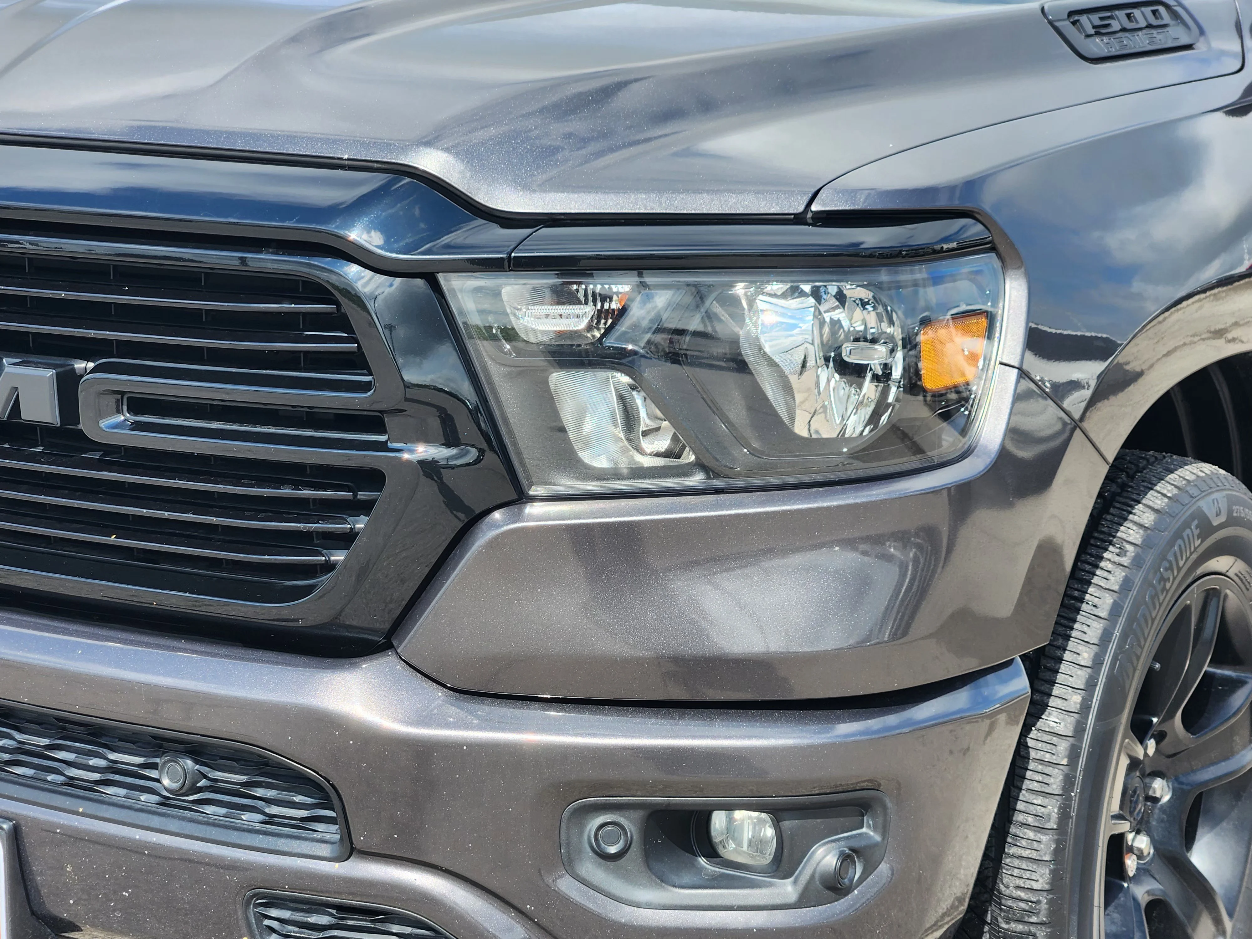 Used 2020 Granite Crystal Metallic Clearcoat Ram Big Horn/Lone Star Night Edition image 7