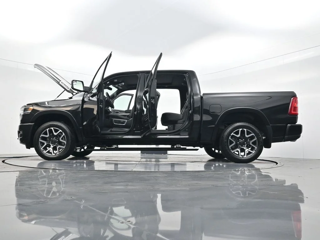 2026 RAM 1500 Laramie - Photo 48