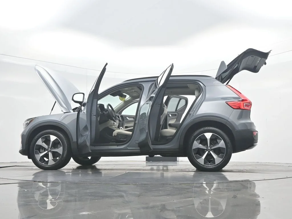 Certified Used 2023 Blue Volvo Ultimate image 51
