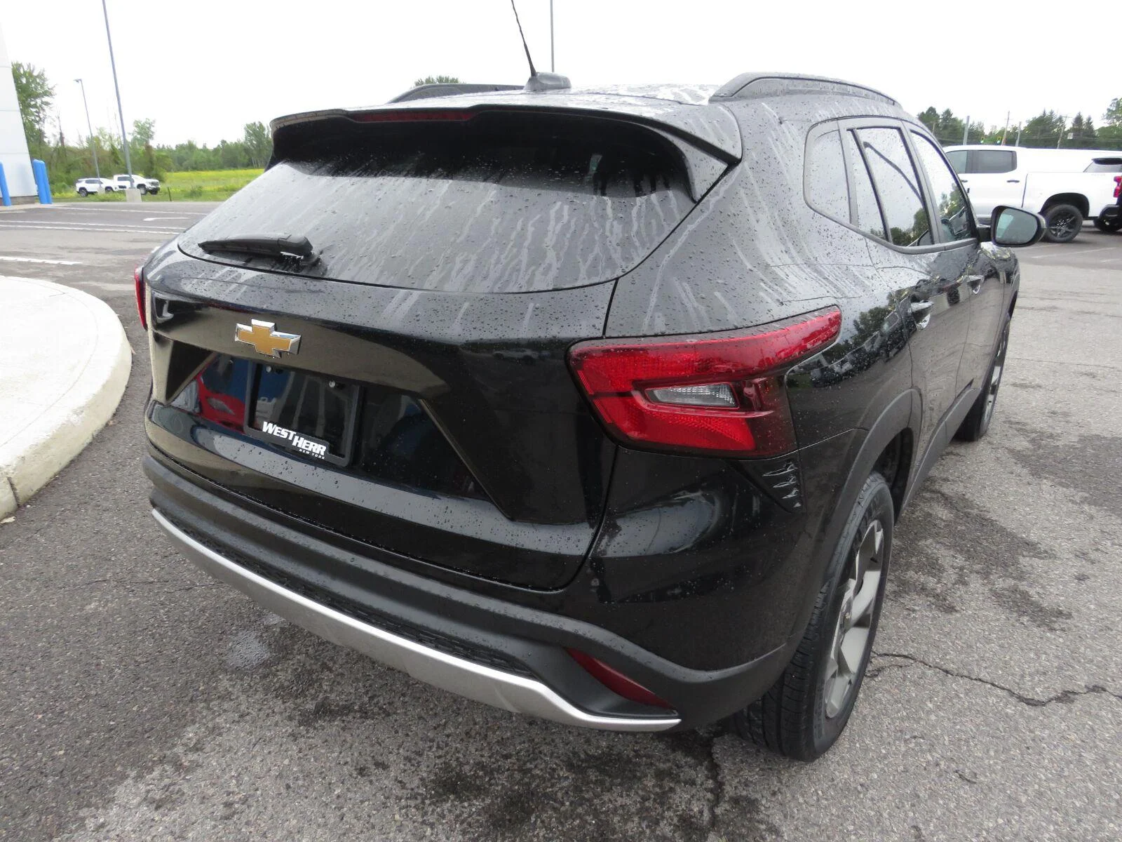 Used 2024 Mosaic Black Metallic Chevrolet LT image 7