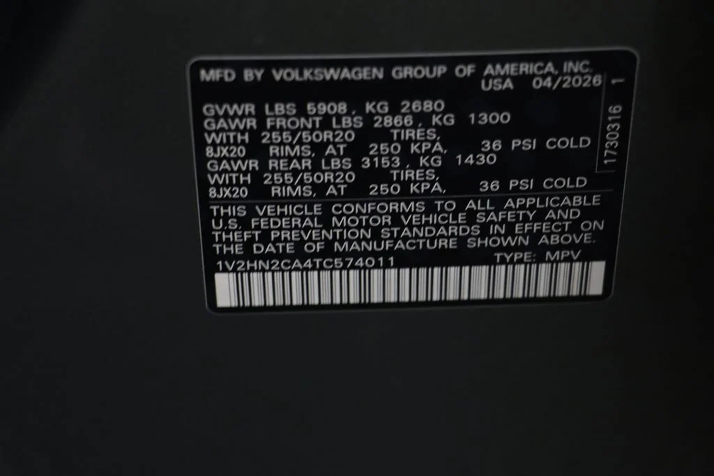 New 2026 Green Volkswagen 2.0T SE w/Technology image 24