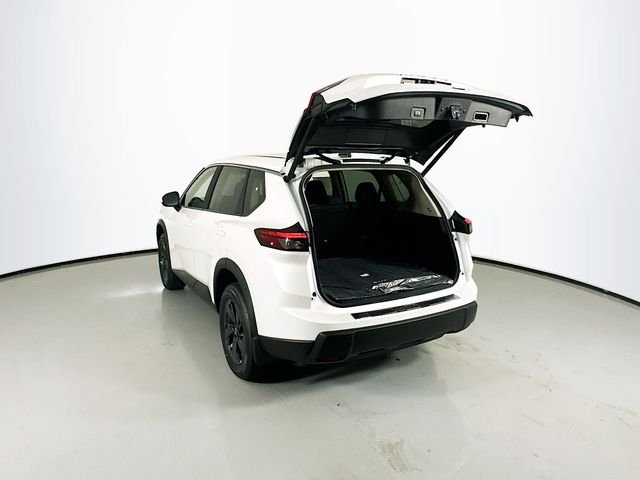 New 2026 Everest White Pearl TriCoat Nissan SV image 9