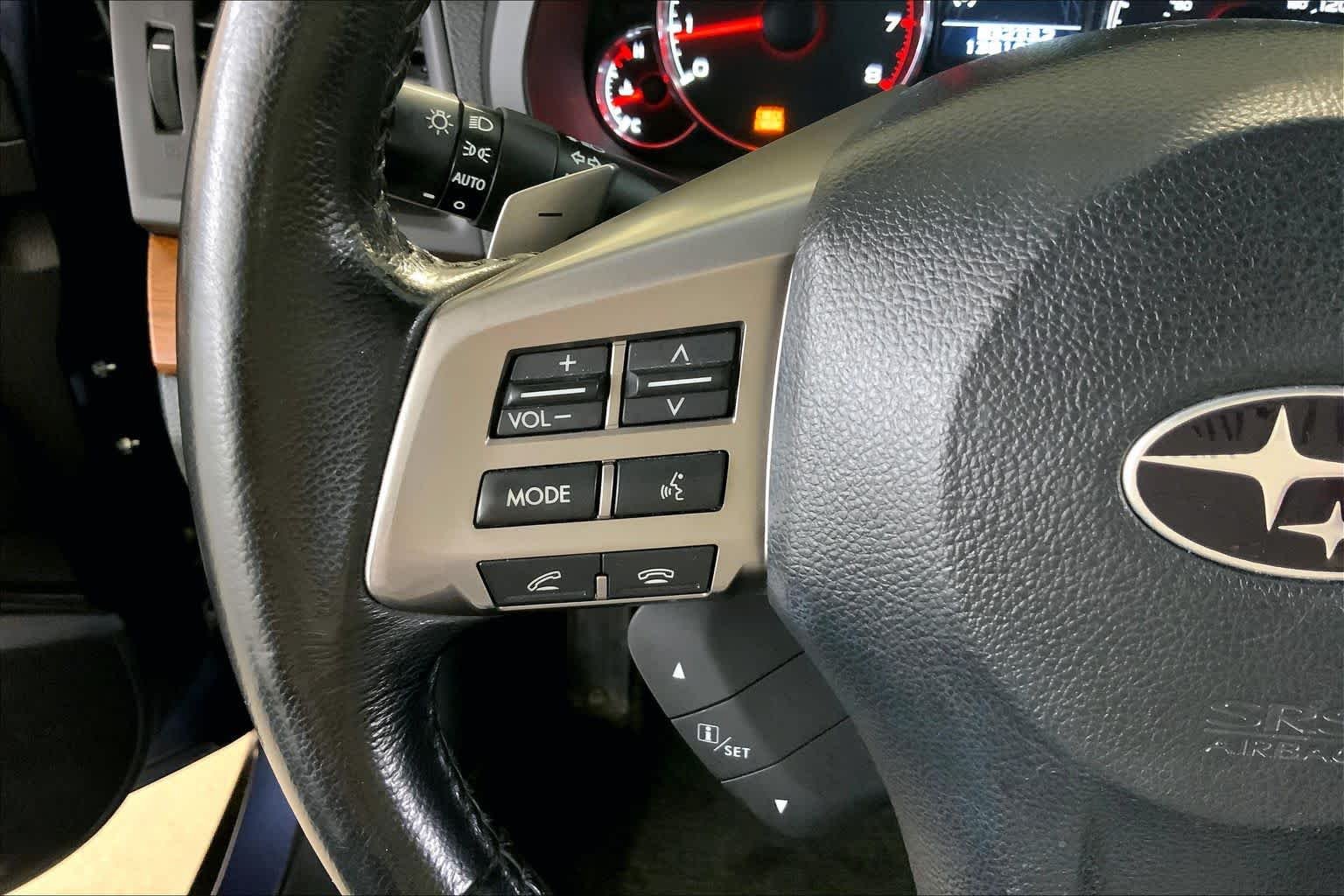 Used 2014 Twilight Blue Metallic Subaru 2.5i Limited image 23