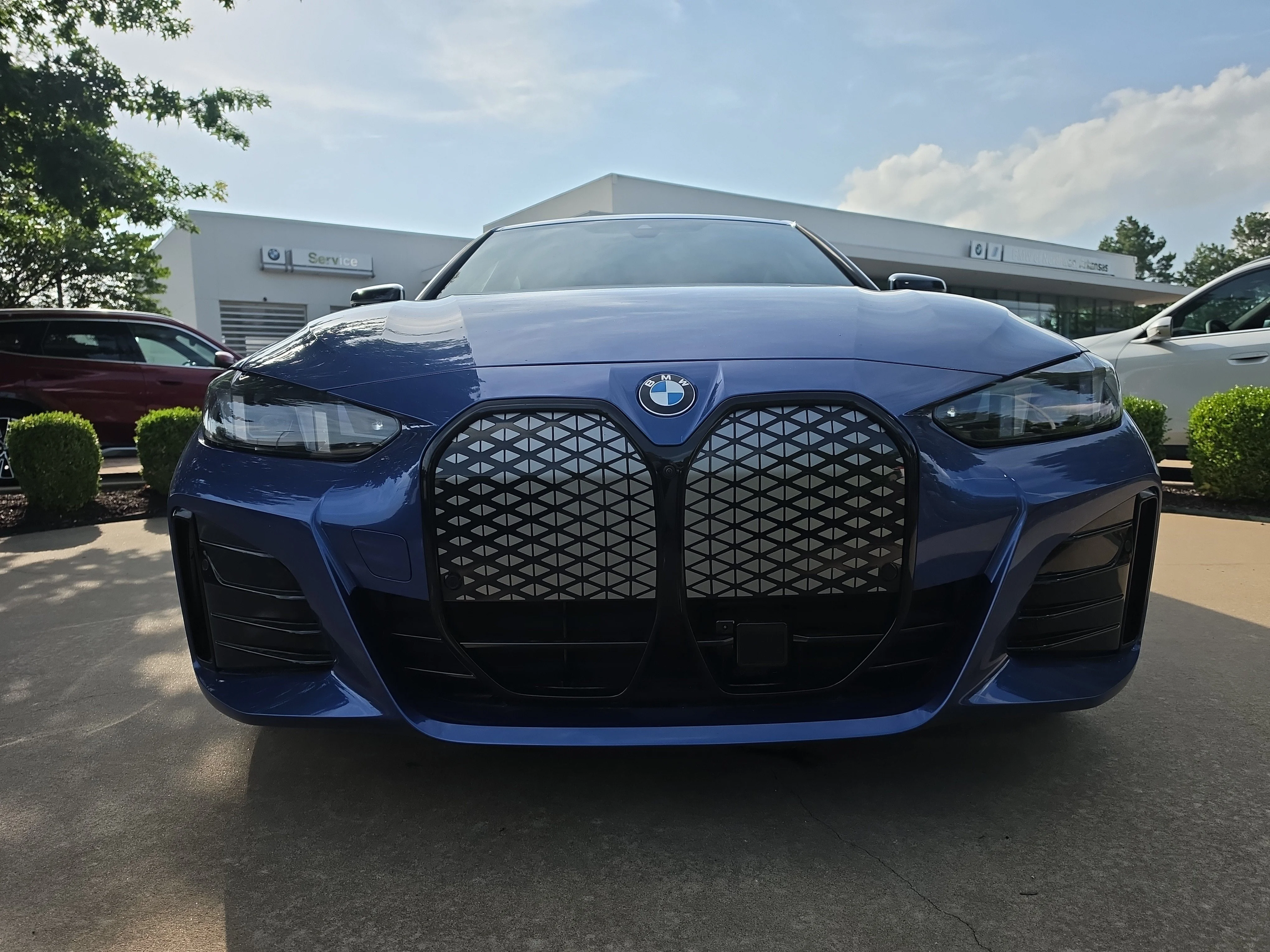 New 2026 PORTIMAO BLUE BMW xDrive40 image 8