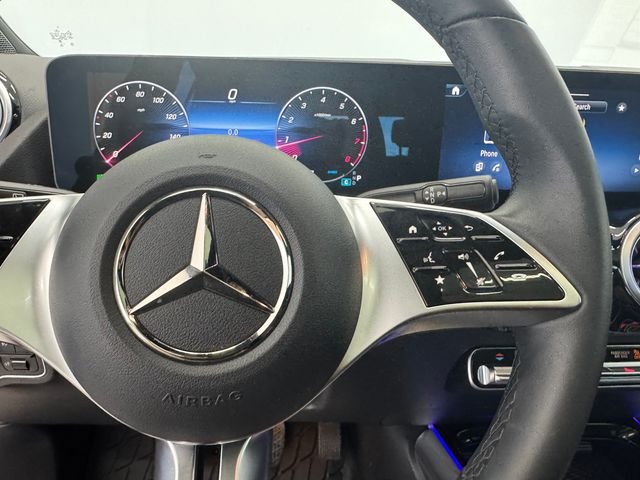 Certified Used 2026 MANUFAKTUR Patagonia Red Metallic Mercedes-Benz GLA 250 image 25