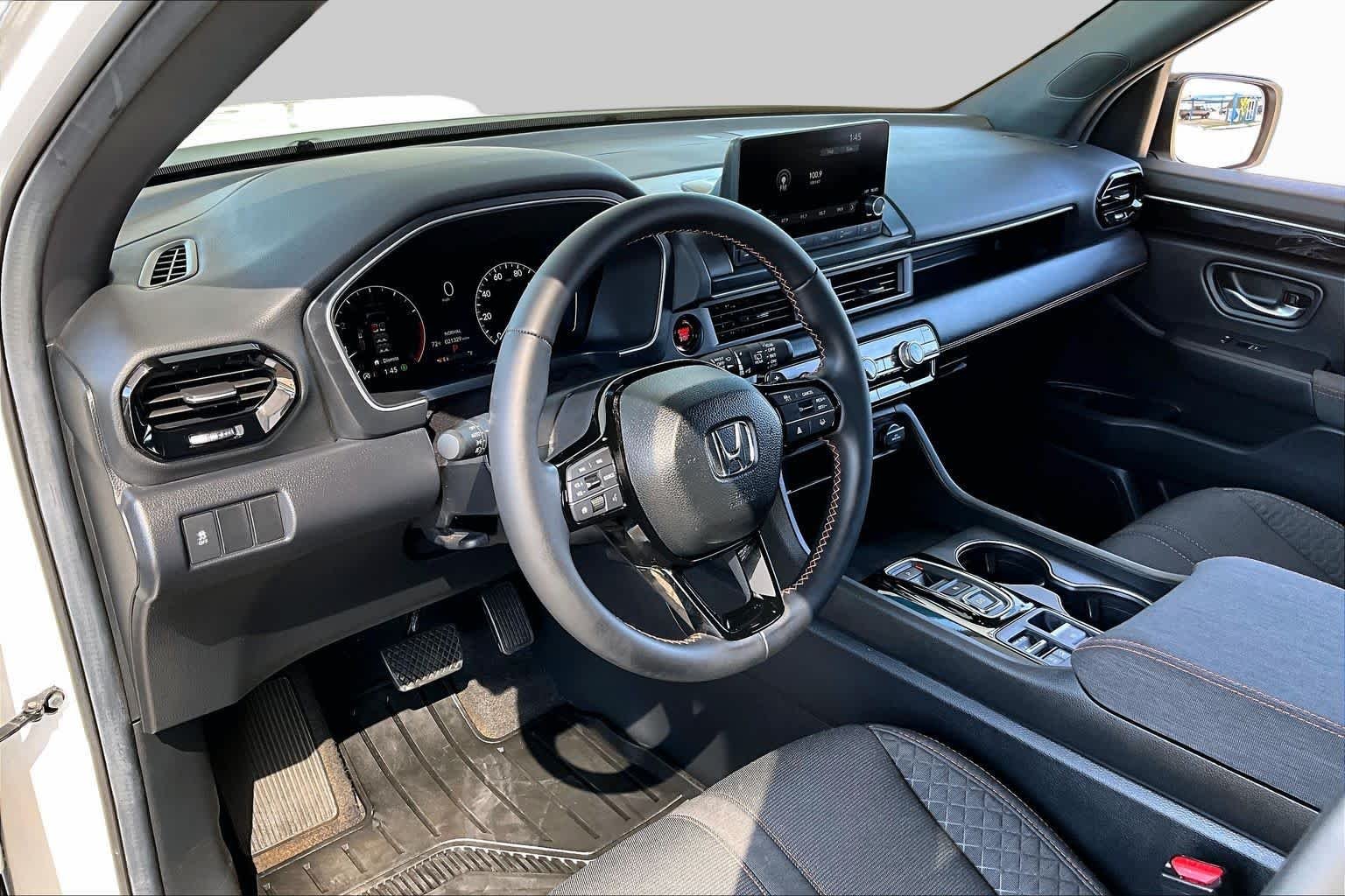 2025 Honda Pilot Sport - Photo 18