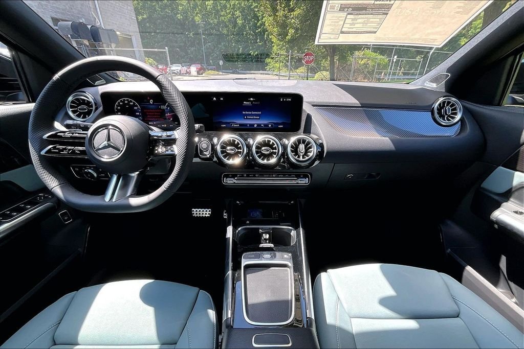 New 2026 Night Black Mercedes-Benz GLA 250 image 5