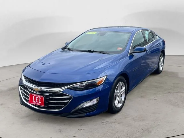 Used 2023 Blue Chevrolet LT image 1