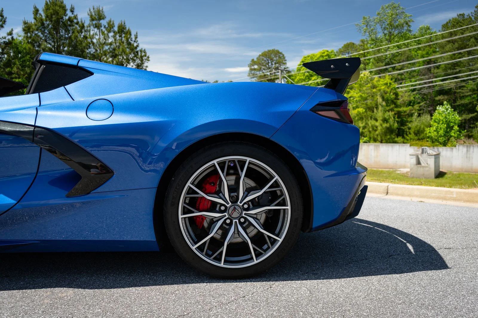 Used 2023 Blue Metallic Chevrolet Stingray image 14
