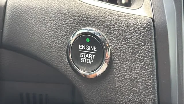 Used 2023 Silver Ford ST-Line image 34