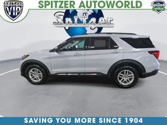 Used 2025 White Ford Active image 7