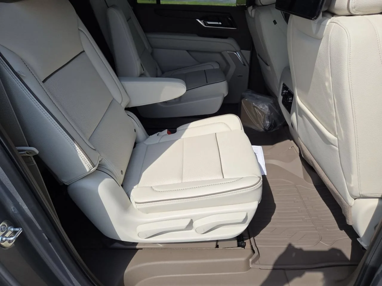 New 2026 Sterling Metallic GMC Denali image 27