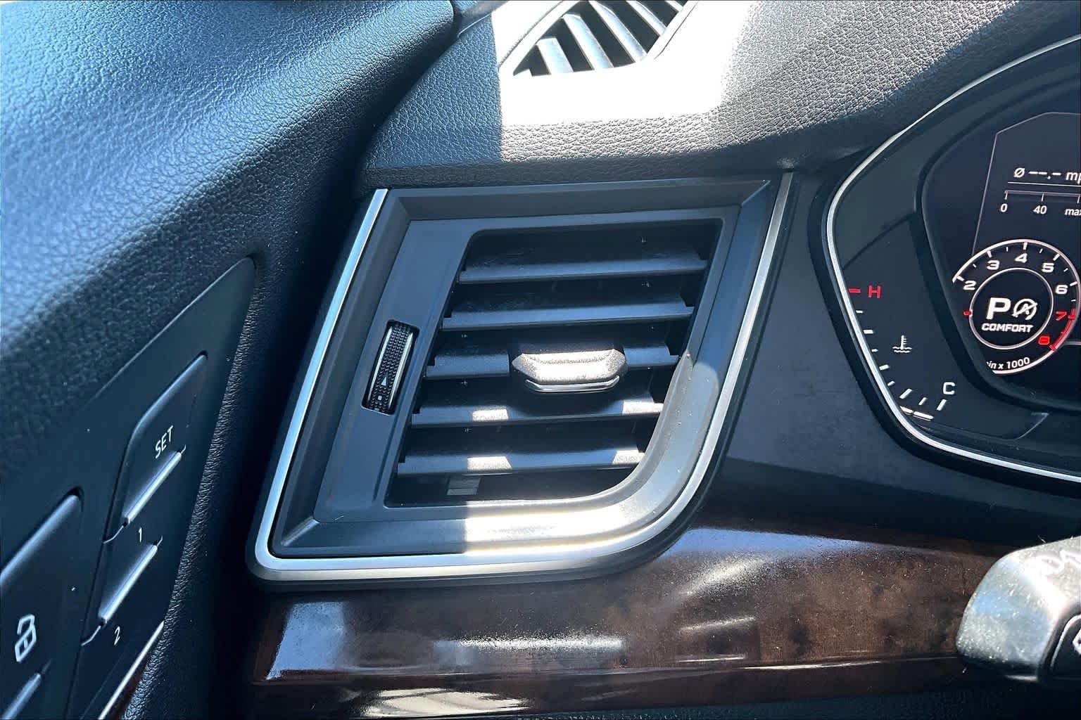 Used 2018 Moonlight Blue Metallic Audi Premium Plus image 36