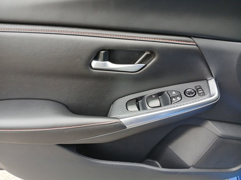 2025 Nissan Sentra SR - Photo 23