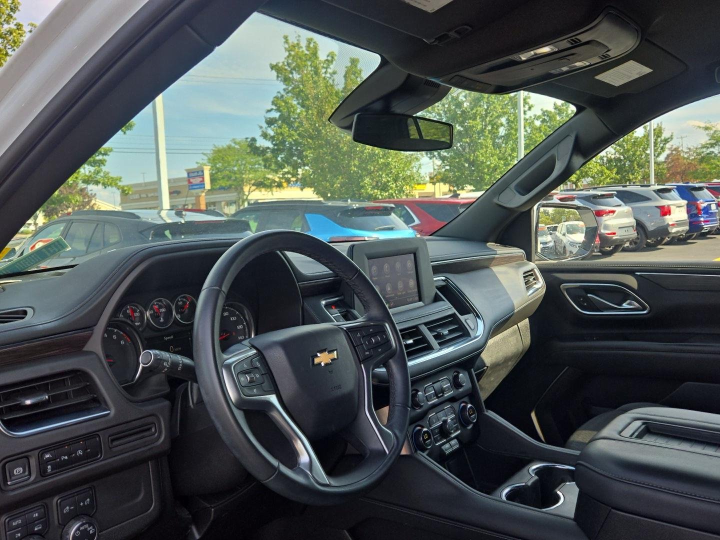 Used 2024 Summit White Chevrolet LS image 3