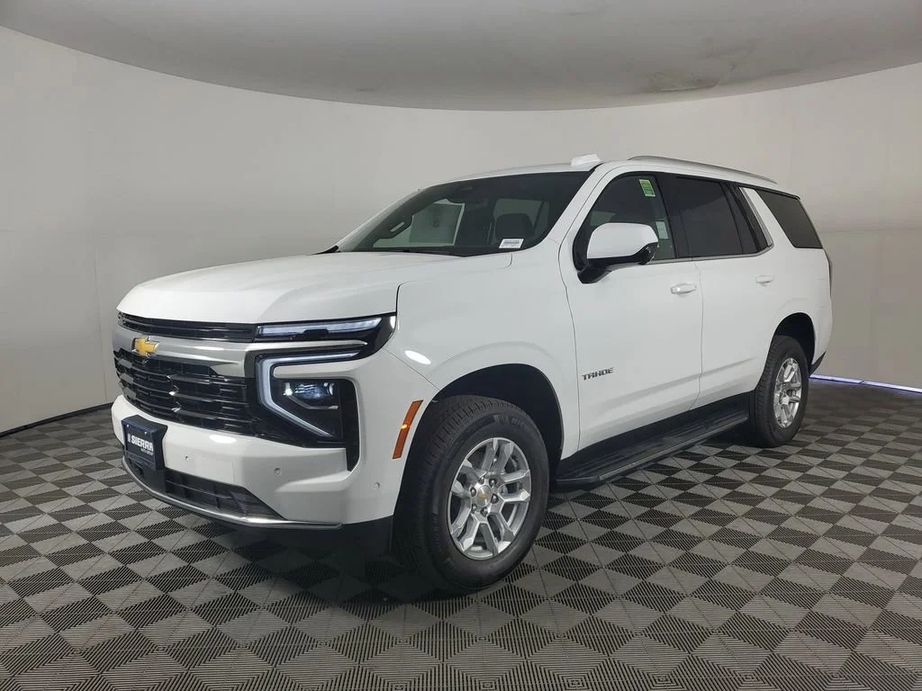 2026 Chevrolet Tahoe LS - Photo 8