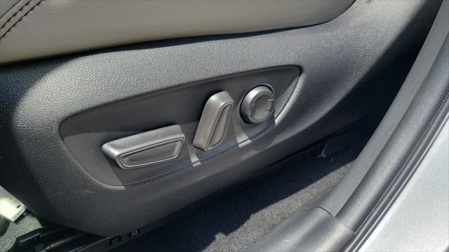 Certified Used 2024 SILVER SKY METALLIC Toyota  image 19