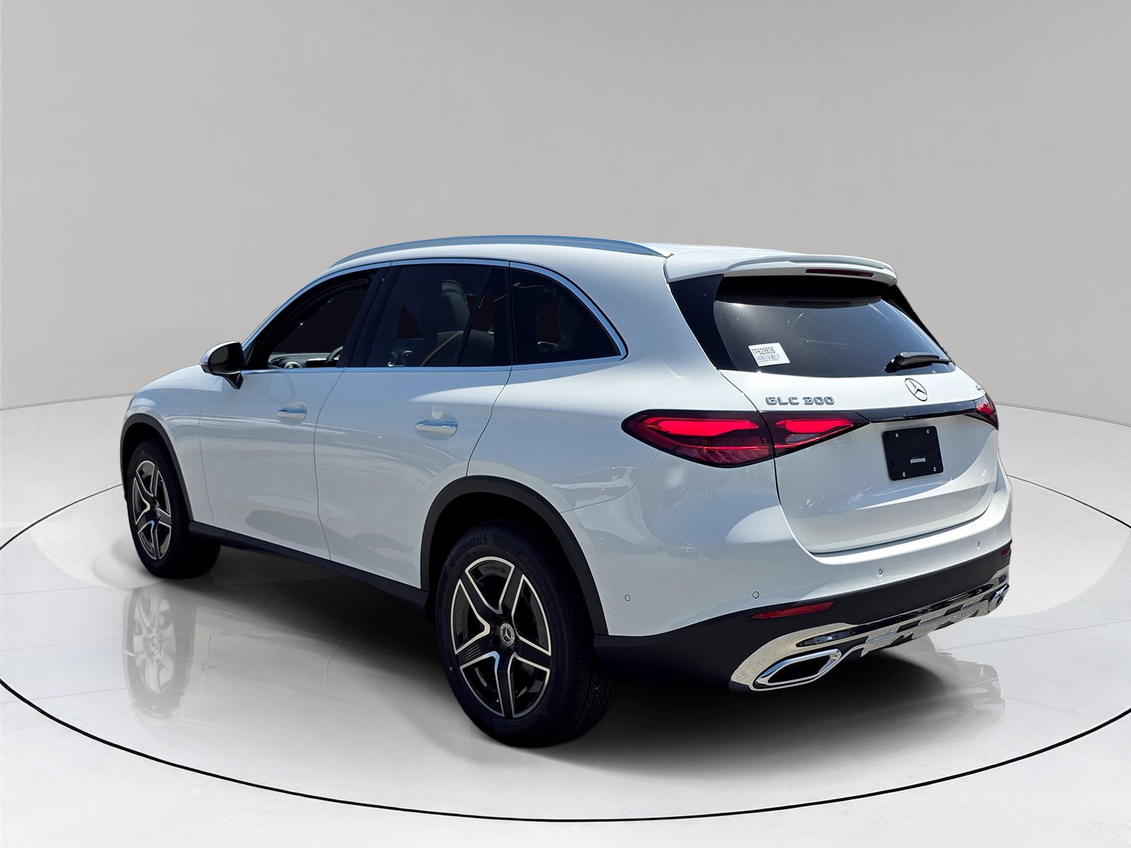 New 2026 Polar White Mercedes-Benz GLC 300 image 32