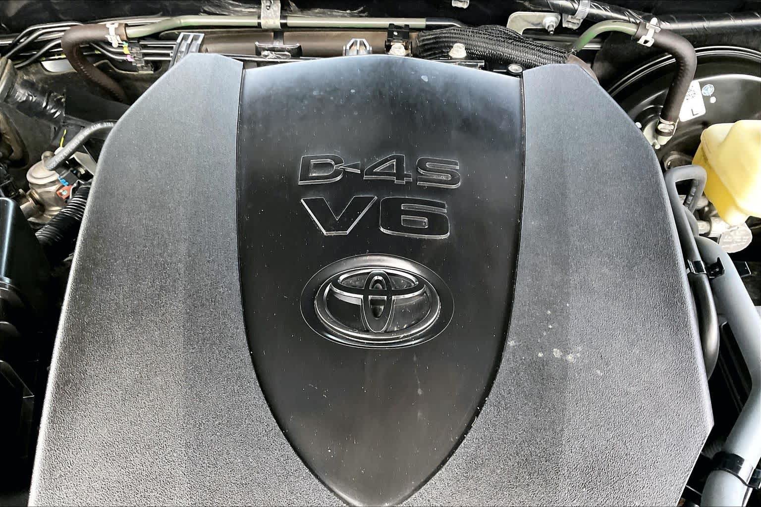 Used 2021 Magnetic Gray Metallic Toyota Limited image 30