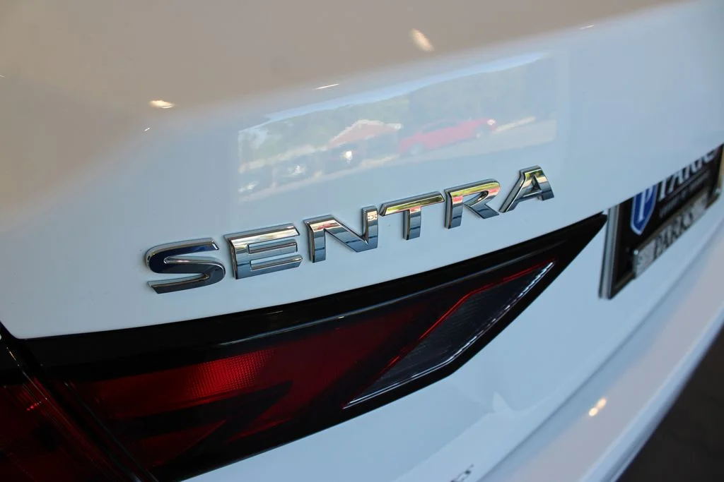 Used 2024 White Nissan SV image 35