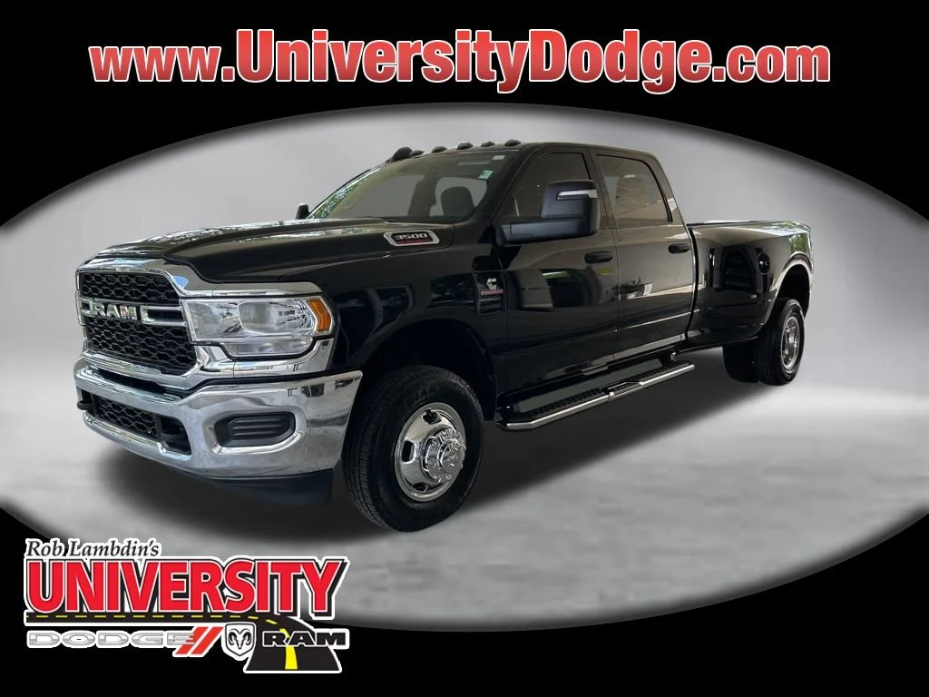 2024 RAM 3500 Tradesman 4X4 Crew Cab LWB's photo