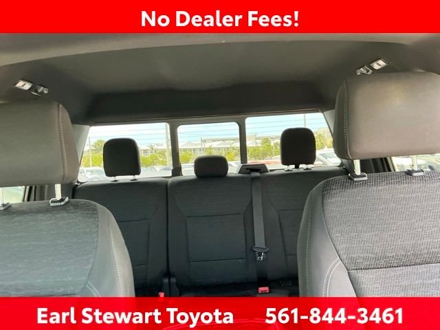 Used 2022 Gray Ford XLT image 16