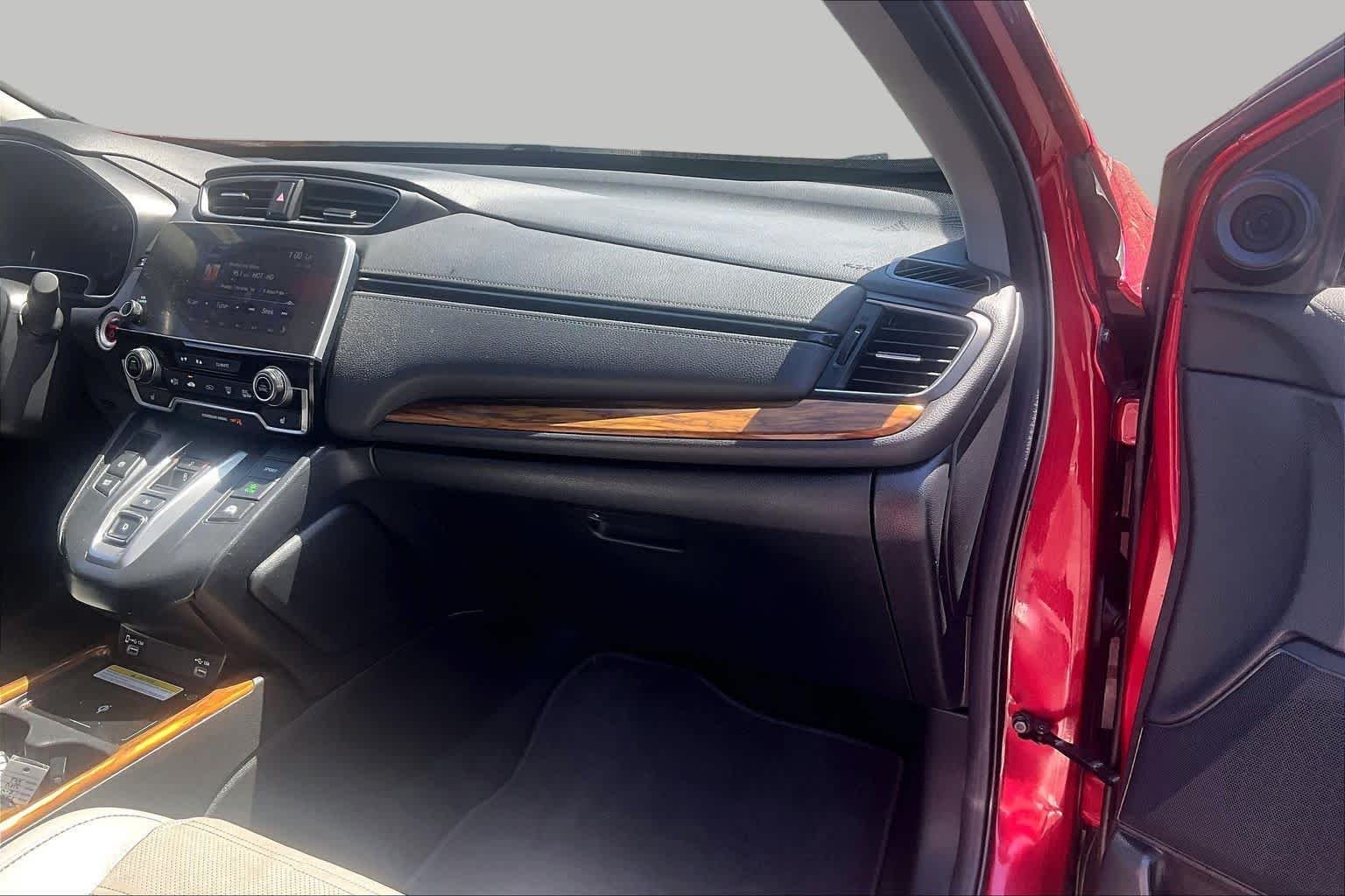 Used 2022 Radiant Red Metallic Honda Touring image 19