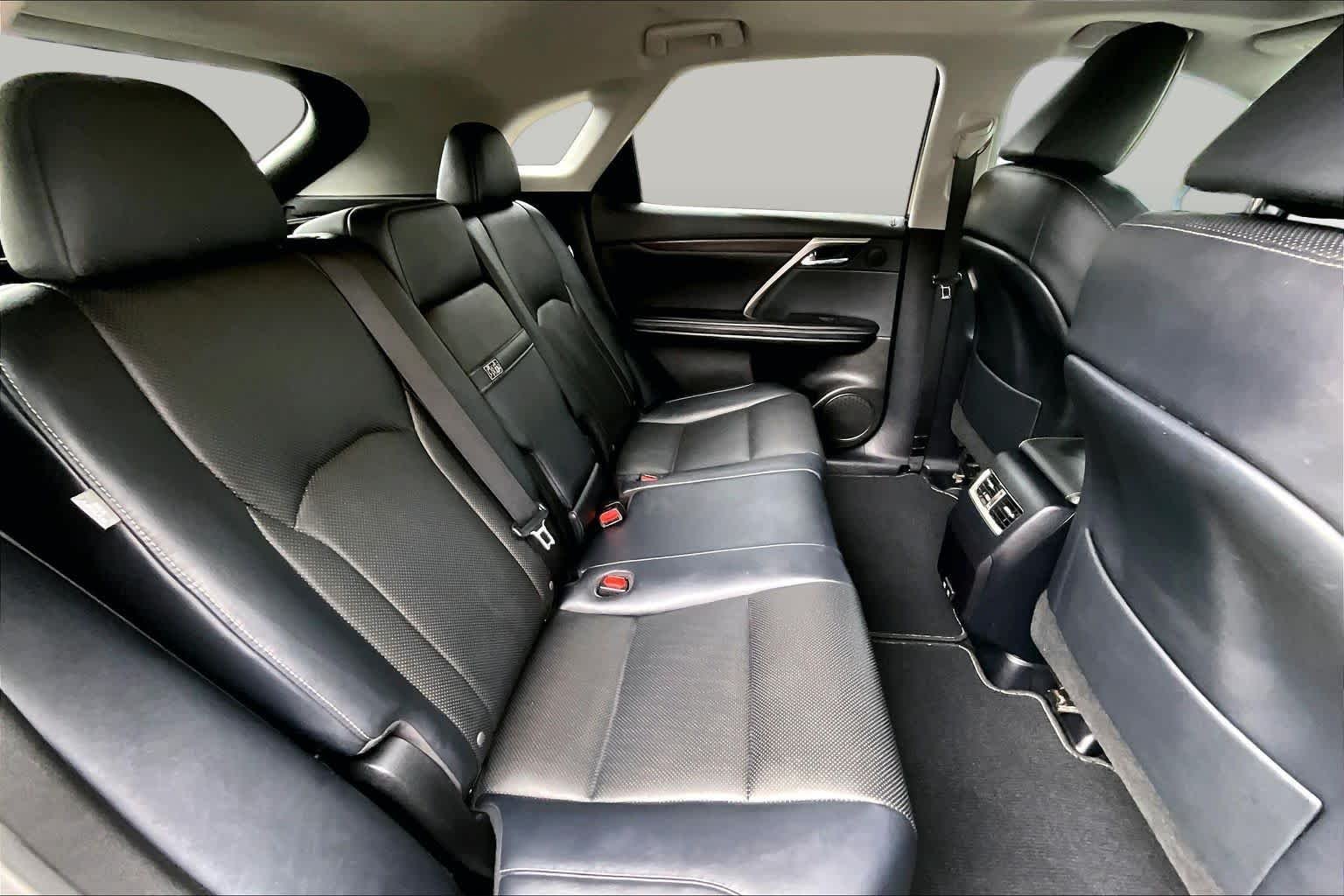 Used 2020 Atomic Silver Lexus  image 20