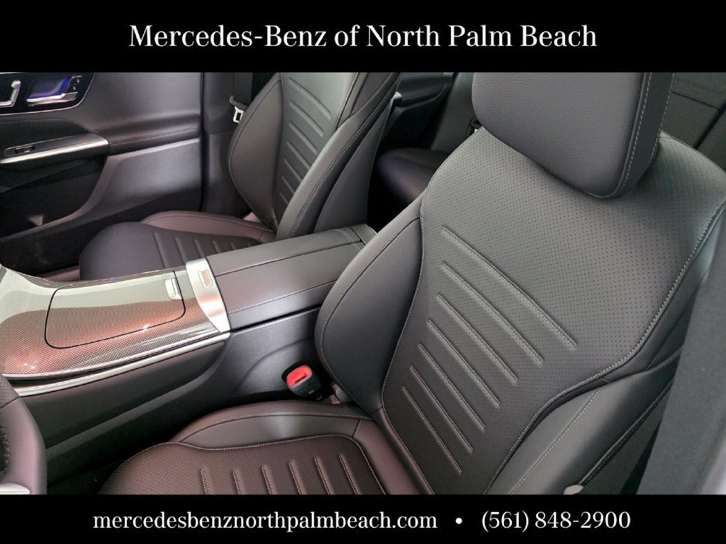 New 2026 Polar White Mercedes-Benz GLC 300 image 36